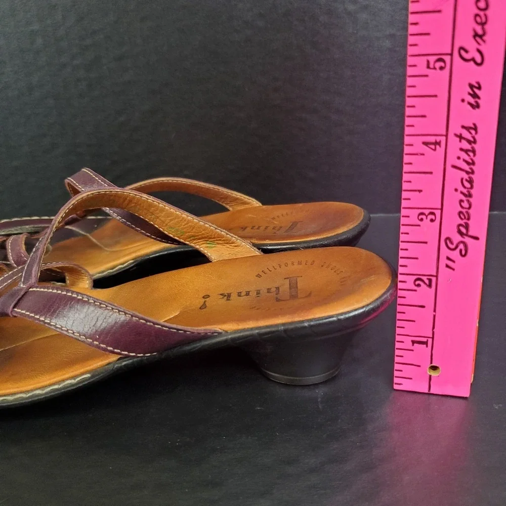 THINK! Sandals US 7.5 EU 38 Womens Maroon Leather Thong Kitten Heel Strappy Shoe